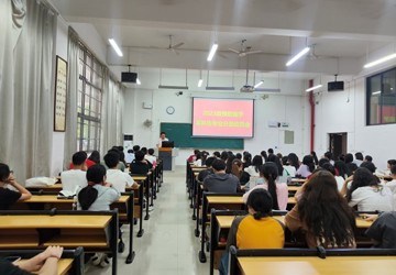 公共卫生与管理学院成功举办2023级预防医学专业分班动员会