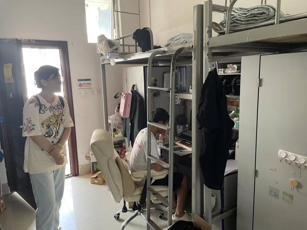 CFEED6BF4FA1D3F5734C829EF23AE946