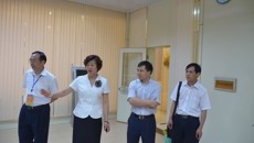 自治区教育厅高教处副处长李勇齐莅临beat365正版唯一入口必一护理学院检查第三届广西高职院校技能大赛赛前布点工作