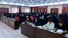 广西师范学院职业技术教育学院院长王屹教授莅临beat365官网开展专题讲座