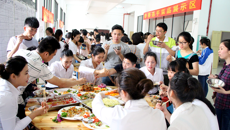 beat365官网举办第一届大学生厨艺暨饮食服务中心2016年烹饪技术大赛