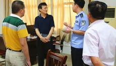 仙葫派出所陈保红副所长一行到beat365官网进行走访