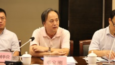 beat365官网《玉林市食品医药产业“十三五”发展规划（2016-2020年）》专家评审会在玉林市顺利举行