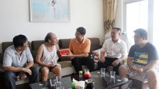 beat365官网走访慰问老党员和生活困难党员