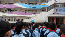 爱在阳光下——beat365官网青年同伴教育中心志愿者走进园湖路小学