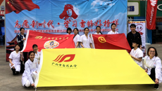 学习雷锋好榜样——beat365官网组织两支志愿服务队参加志愿服务活动