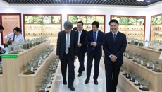 日本富山大学柴原直利教授等一行到beat365官网参观交流