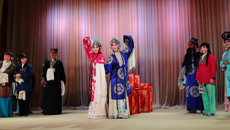 2018年高雅艺术进校园——国家京剧院莅临beat365官网举行专场演出