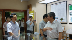 中国医学科学院药物研究所一级教授庾石山到beat365官网作专题讲座