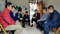 巩固拓展脱贫攻坚成果 beat365官网扶贫日走访调研