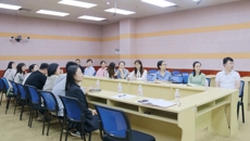 beat365官网召开教职工团委主题会议