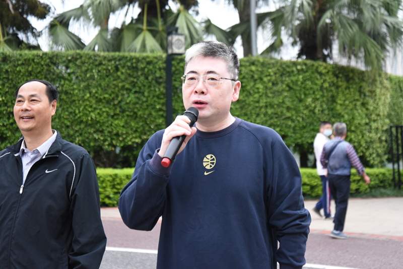 2高书记讲话.jpg 2高书记讲话.jpg