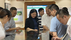 自治区人力资源社会保障厅党组书记、厅长唐云舒一行到beat365官网调研