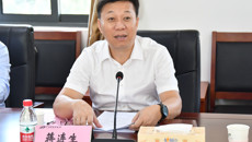 梧州市委一行到beat365官网座谈交流