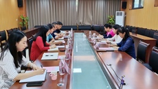 学校纪委书记覃宇环一行到资产经营有限公司调研指导工作