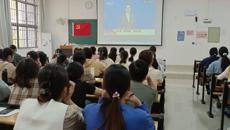 药学院中药学学生第二党支部顺利开展“学习两会精神”主题党日活动与组织生活会暨民主评议