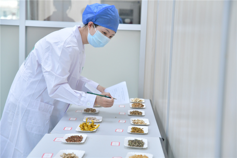 我院学生竞赛现场