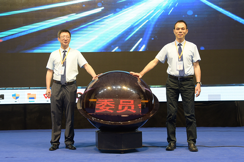 5启动仪式.jpg 5启动仪式.jpg