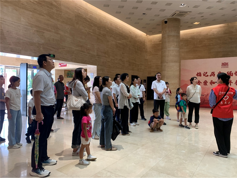 参观昆仑关战役纪念馆