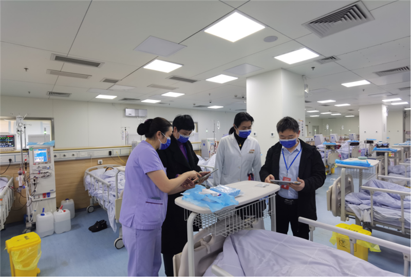 在广西国际壮医医院调研现场