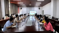 钟宏桃讲授深入贯彻中央八项规定精神学习教育专题党课