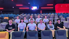 第一附属医院外科党总支第九党支部开展“铭记抗战历史 汲取奋进力量”主题观影活动