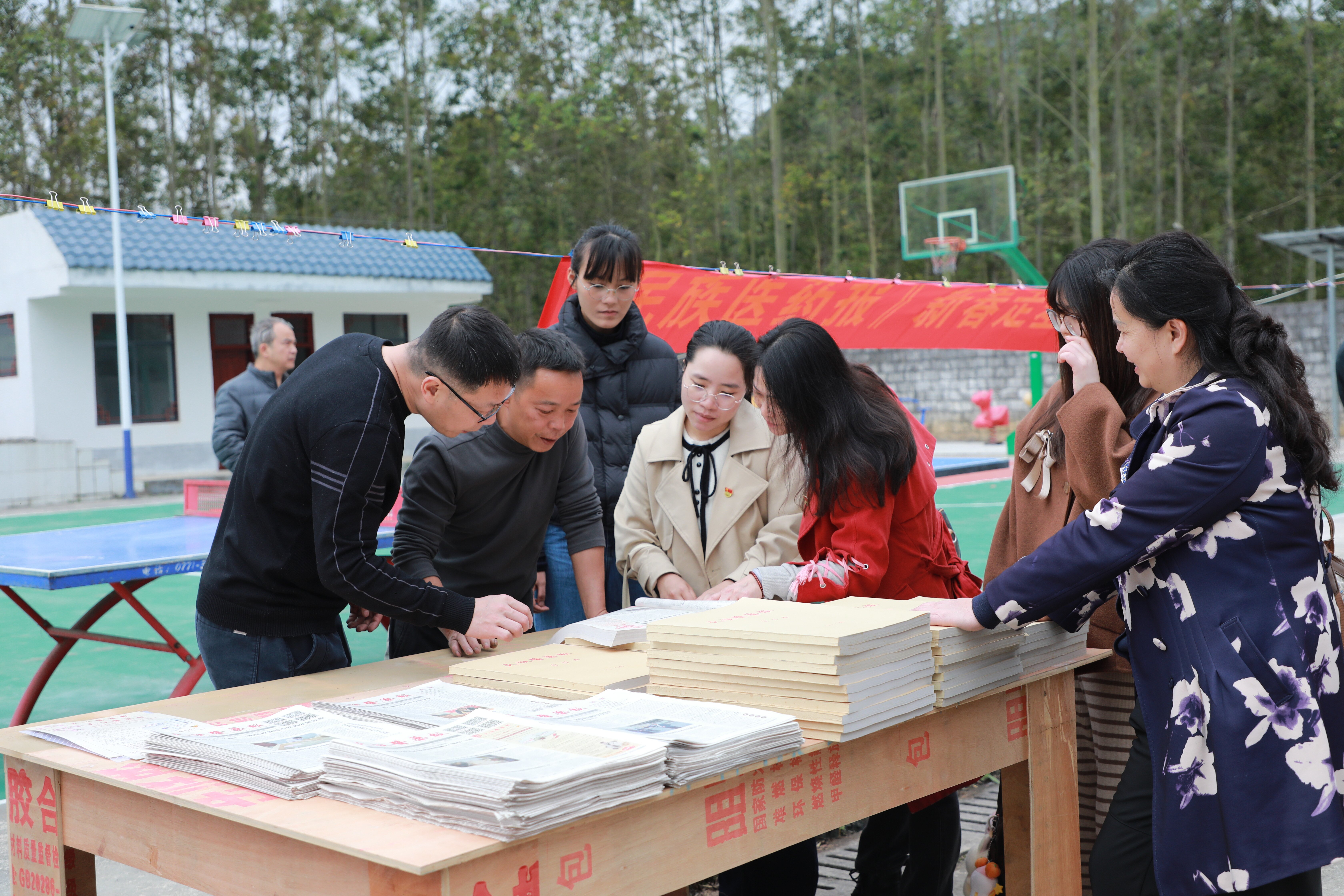 2.3一版图片新闻