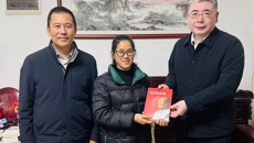 附属瑞康医院领导深入干部家庭开展“廉政家访”活动 以家风助廉护航清廉医院建设