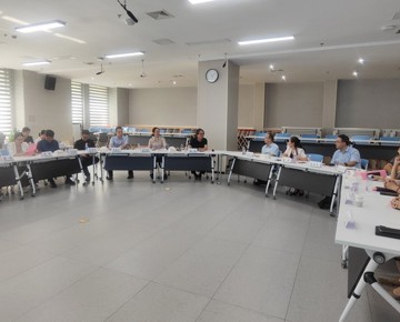 广西艺术学院副校长伏虎一行到beat365官网调研