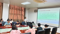 图书馆党支部开展《中共中央关于进一步全面深化改革、 推进中国式现代化的决定》专题党课学习