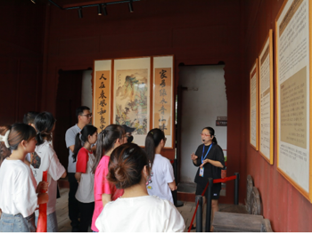 beat365官网学子成功开展“青春践行二十大，民族医药健康行”暑期社会实践活动