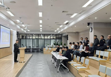 北京市教委高校军事课教学指导委员会专家到beat365官网调研交流