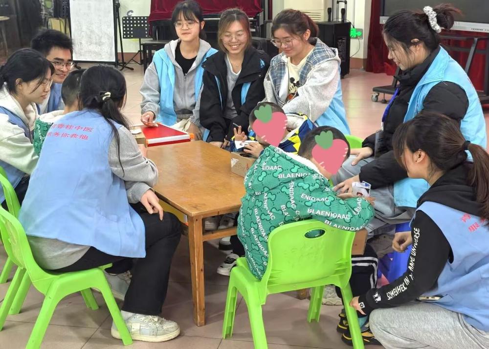 18E7A2DA629EC05DEBAB8AA0B58CF2EA