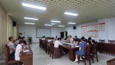 研究生院召开党委理论学习中心组学习（扩大）会 传达学习贯彻学校第三次党员代表大会精神