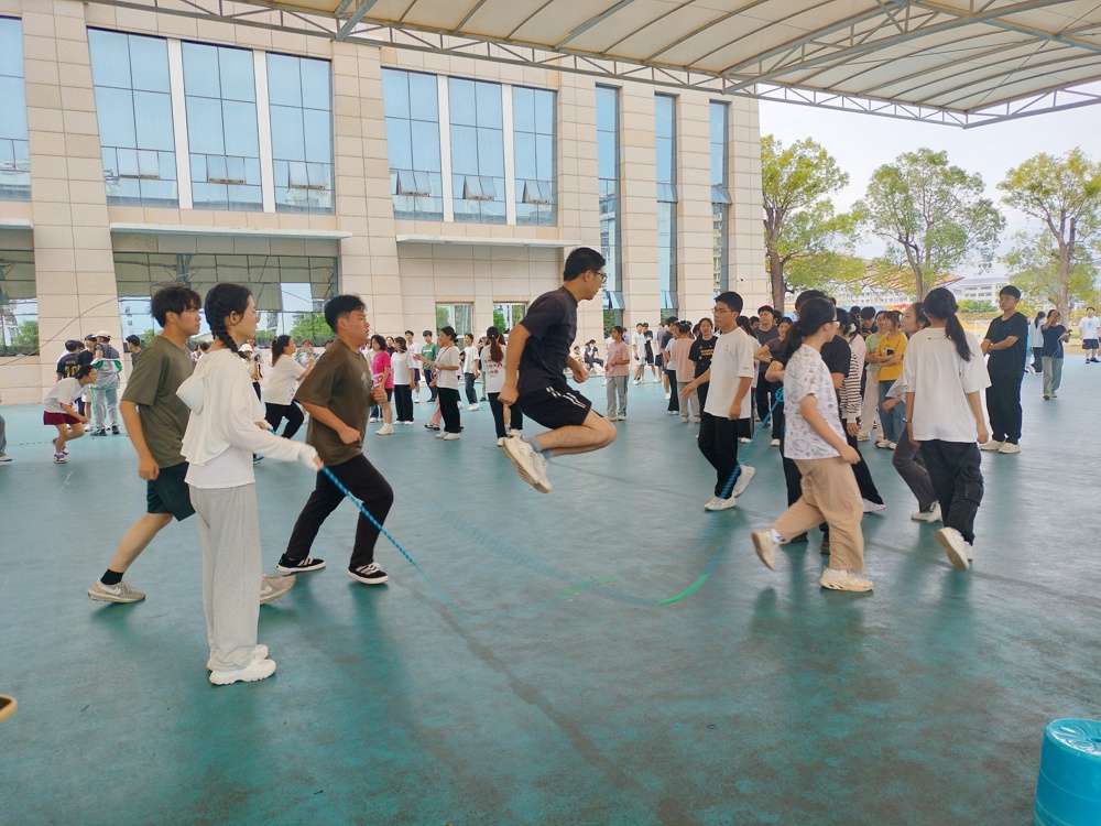 图示, 示意图中度可信度描述已自动生成:ver1